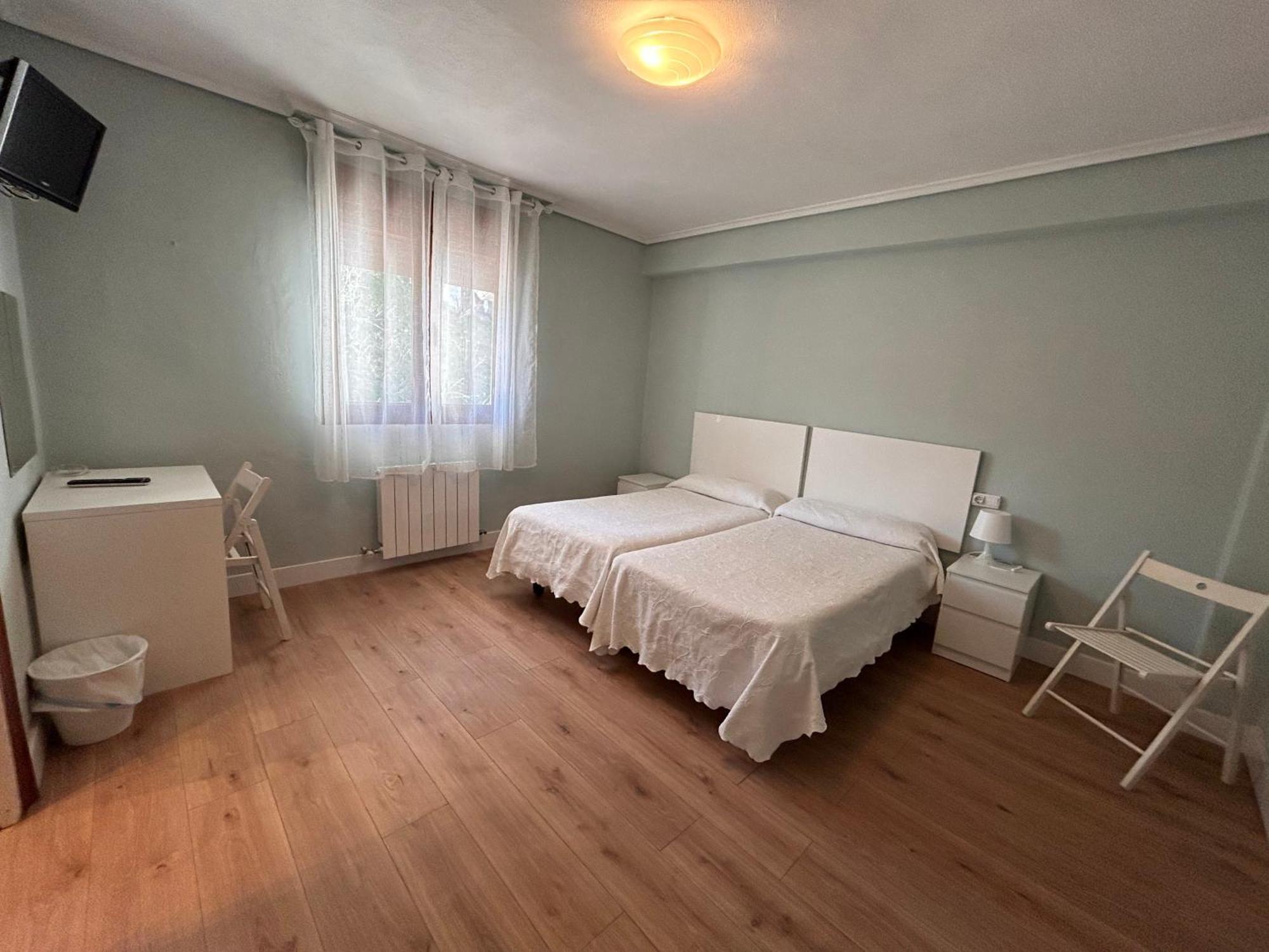 Hostal El Carro Laredo Eksteriør bilde