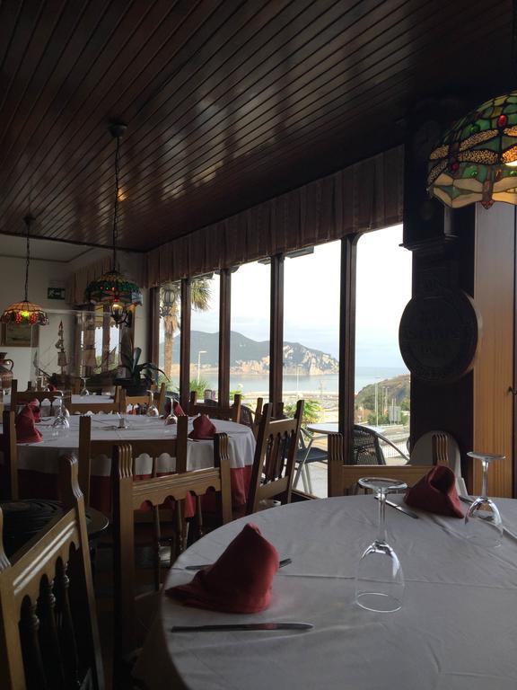 Hostal El Carro Laredo Eksteriør bilde